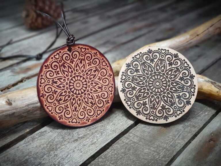 Round Wooden Stamp For Leather Crafting | 8,5 cm diameter