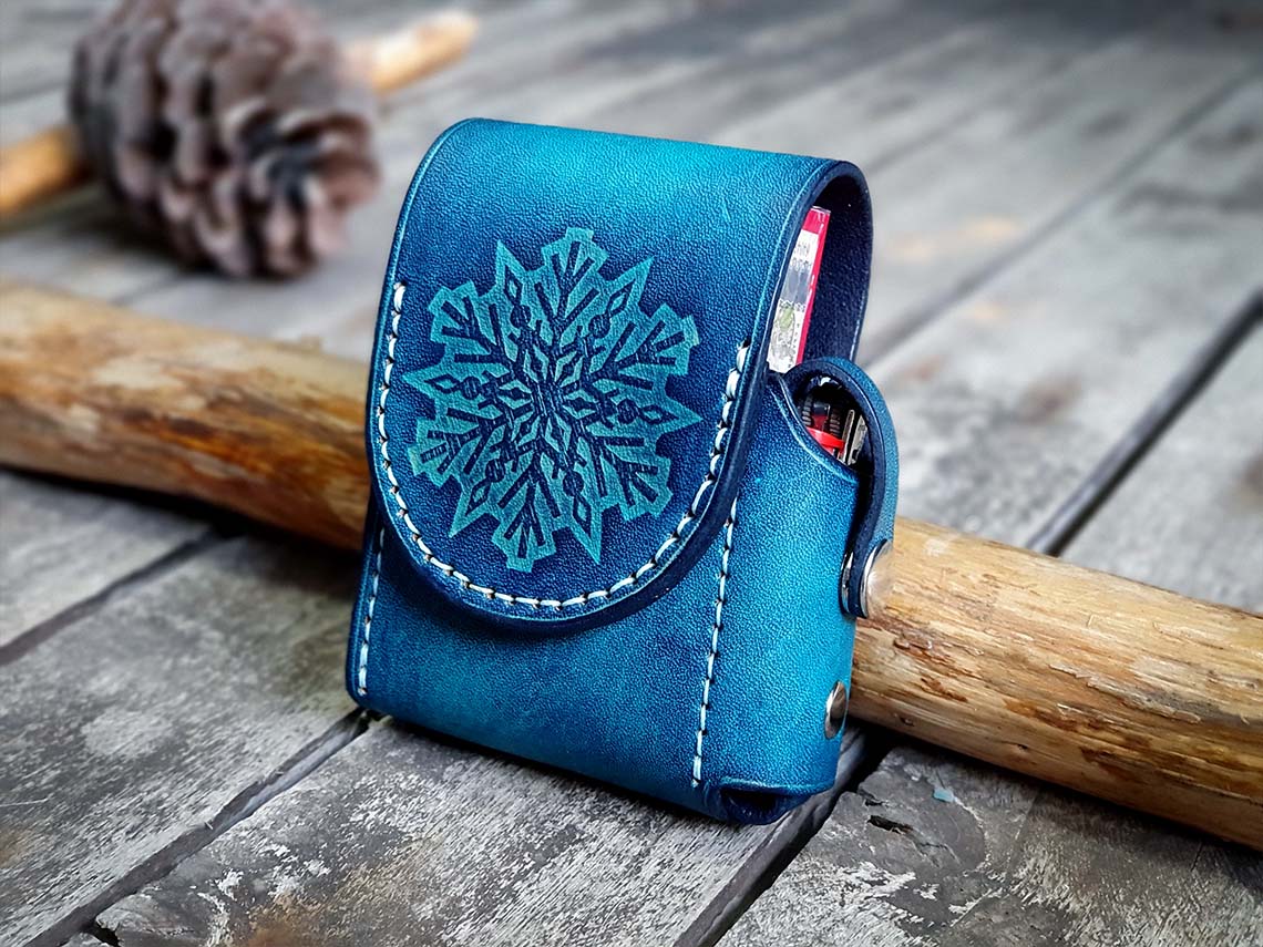Blue Leather Cigarette Case with Snowflake Design