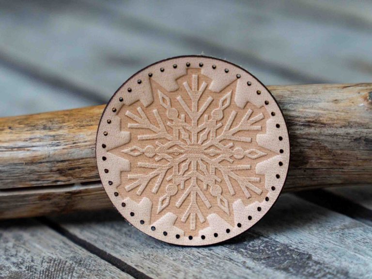 Leather Round Patch Snowflake