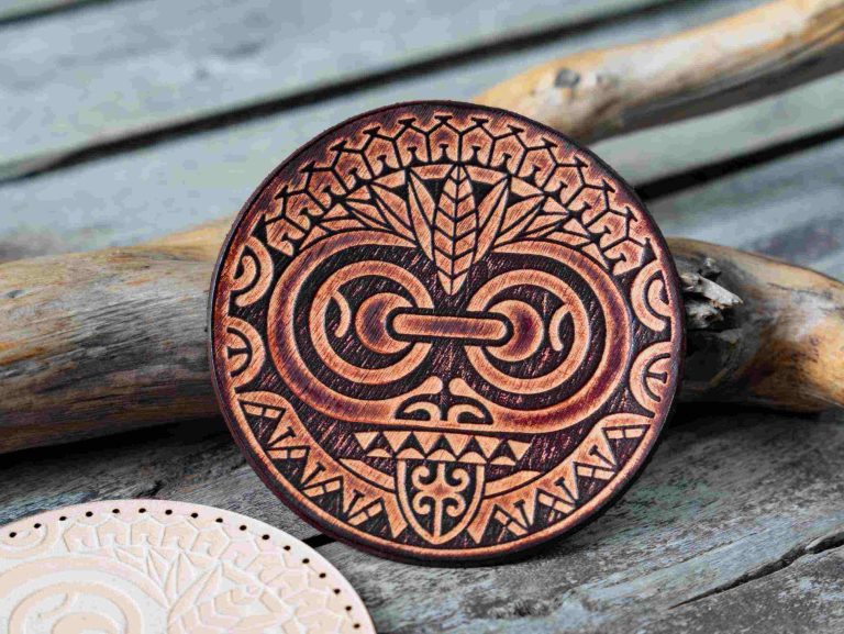 Leather Round Patch Maori Mask